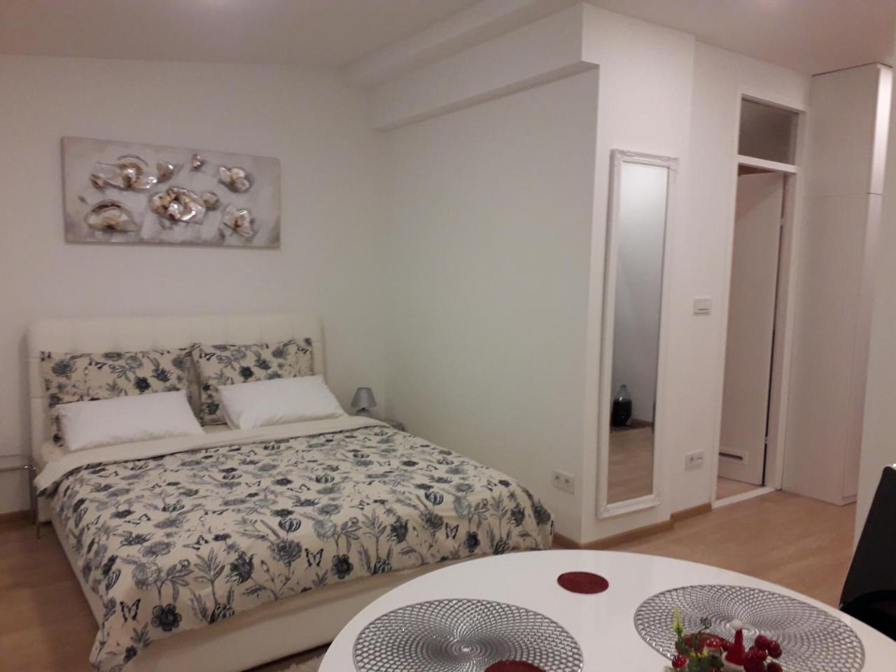 Apartman Mmvg Studio Zagreb Airport Velika Gorica Eksteriør bilde