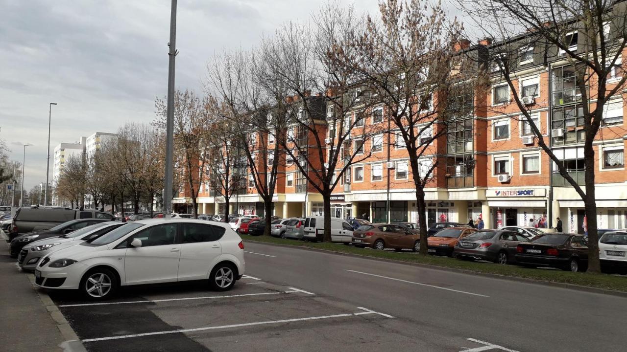 Apartman Mmvg Studio Zagreb Airport Velika Gorica Eksteriør bilde