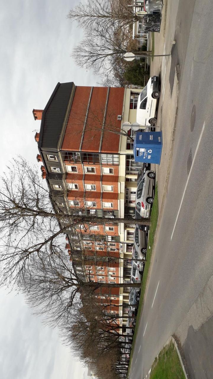 Apartman Mmvg Studio Zagreb Airport Velika Gorica Eksteriør bilde