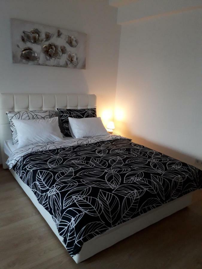 Apartman Mmvg Studio Zagreb Airport Velika Gorica Eksteriør bilde